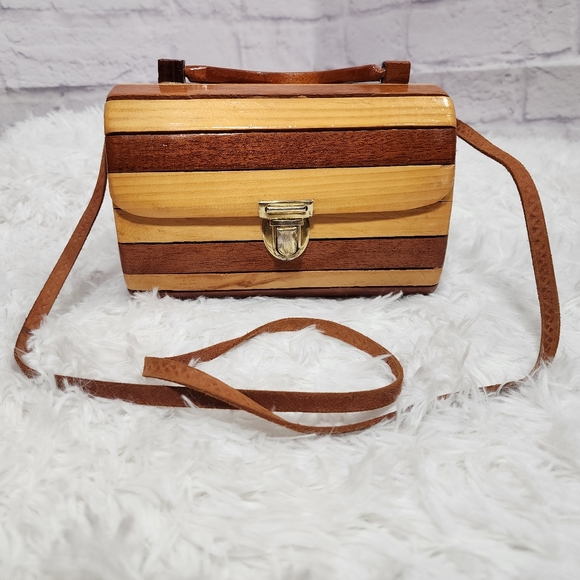 No Brand Handbags - Vintage 1950 Wood Slat Shoulder Bag/ Purse or Top Handle Purse Handbag
